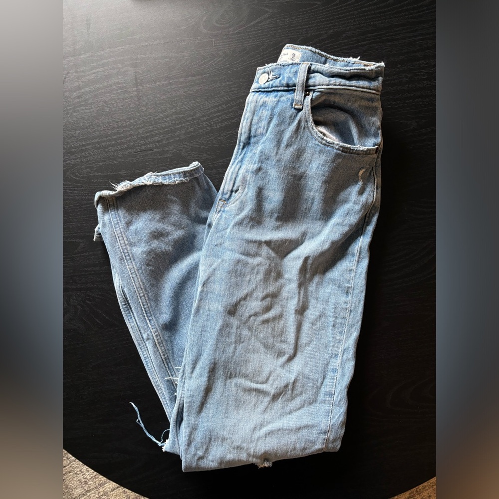 Abercrombie and fitch size 26 jeans